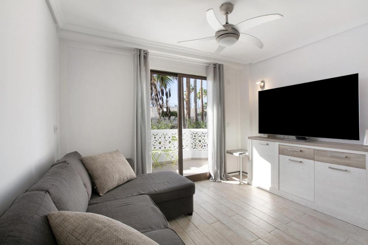 Apartment At 30 Mts From Sea プラヤ・デ・ラス・アメリカス エクステリア 写真
